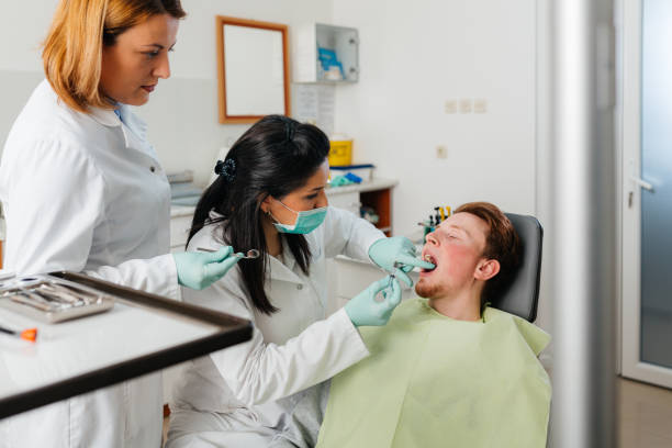 Best Holiday Emergency Dentist in The Plains, OH